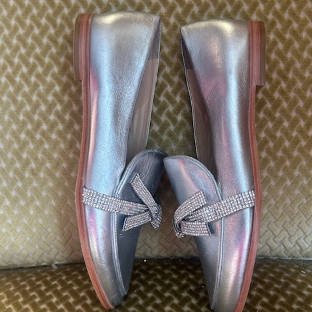 Anthropologie x Guilhermina Crystal Bow Metallic Silver Leather Loafers Flats 9 - Picture 13 of 16